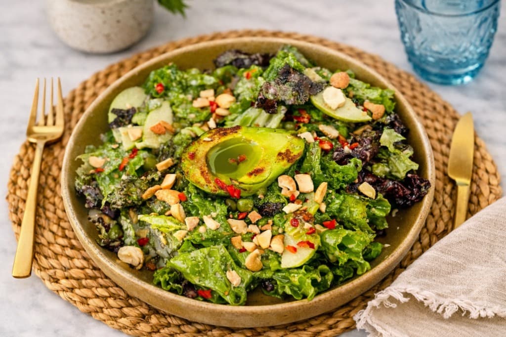 Avocado apple salad
