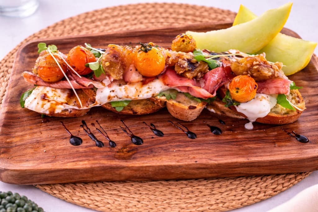 Bruscetta with Burrata and Parma ham